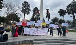 Direnişteki Çayırlı köylüleri İzmir yolunda