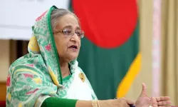 Bangladeş'te Siyasi Deprem: Eski Başbakan Hasina’nın 124 Banka Hesabı Donduruldu!