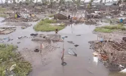 Mozambik’i vuran Jude Kasırgası can aldı: 16 ölü, binlerce ev yıkıldı!