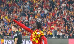 GÖZTEPE YENİ SEZON İÇİN KOLLARI SIVADI