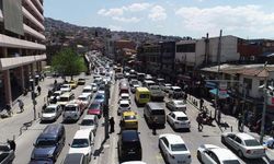 İzmir'de trafiğe kayıtlı araç sayısı arttı