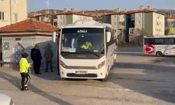 TIR ile midibüs çarpıştı: 5 yaralı