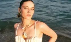 Afra Saraçoğlu havalimanında gözaltına alındı!