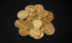 Altında son durum! Ons altın ve gram altın fiyatı!