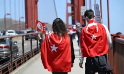 ABD’de 19 Mayıs kutlaması: Golden Gate Köprüsü’nde Türk bayrakları dalgalandı!