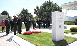 Cevdet Sunay mezarı başında anıldı