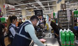 İzmir'de marketlerde 'fahiş fiyat' ve 'etiket' denetimi!