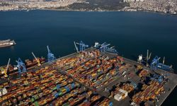 Alsancak Limanı, yılın ilk 4 ayında 31 bin 957 yolcuyu ağırladı