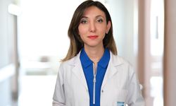 Diş Eti Kanaması Neden Olur? Uzmandan Vitamin Eksikliği ve Sistemik Hastalık Uyarısı