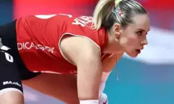 Derya Çayırgan hangi takımlarda oynadı?