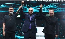 Ferhat Göçer ve Sagopa Kajmer AKP festivalinde