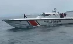 İstanbul Boğazı’nda vapurdan düşen çocuk kurtarıldı