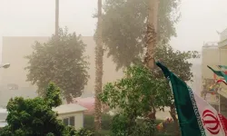İran'da kum fırtınası alarmı: Okullar tatil edildi!