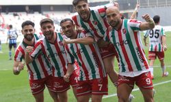Karşıyaka final için ilk maçta