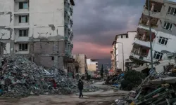 Deprem bölgesinde mücbir sebep süresi uzatıldı