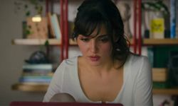 Hande Erçel ve Barış Arduç başrolde