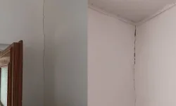 Konya Kulu’da 5,2 büyüklüğünde deprem: 7 evde çatlak!