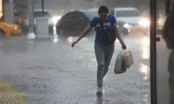 Meteoroloji'den 10 il için kuvvetli sağanak uyarısı