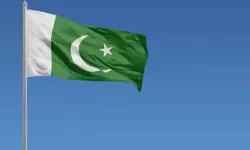 Pakistan’da sağlık çalışanlarının izinleri iptal edildi!