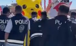 Pikachu İzmir’e geldi