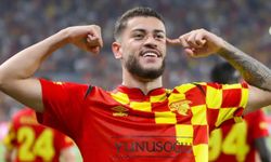 Romulo'ya İngiltere'den kanca