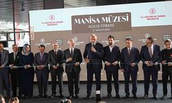 Bakan Ersoy Manisa’da İl Halk Kütüphanesi’ni açtı