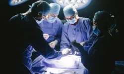 Avrupa sağlık sistemleri alarm veriyor: Her 3 doktordan 1’i 55 yaşın üzerinde, Türkiye genç doktor oranıyla zirvede