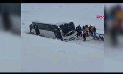 Otobüs kazasında taraftarlar camdan çıkarak kurtuldular