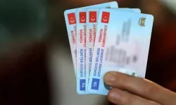 Ehliyet yenilemede son gün yaklaşıyor: Ücreti ne kadar? 5 adımda ehliyet nasıl yenilenir?