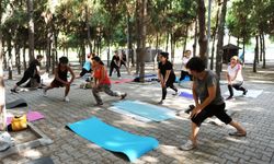 Karşıyaka’nın parklarında spor keyfi başladı