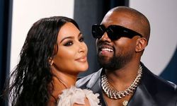 Kanye West ismini bir kez daha değiştirdi