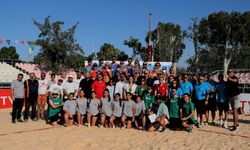 Plaj voleybolunun kalbi İzmir’de attı!