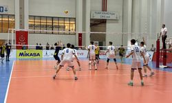 Voleybol heyecanı Fuar İzmir’de sürüyor