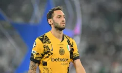 Hakan Çalhanoğlu, tarihe geçti