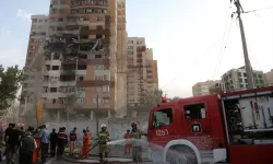 İsrail’in saldırıları sonrası Tahran’da yıkım görüntüleri!