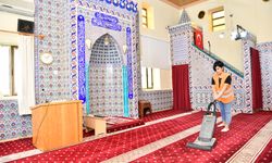 Çiğli’de Camiler Kurban Bayramı’na hazır