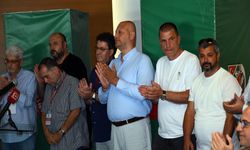 Karşıyaka'da Aygün Cicibaş kapı kapı dolaşacak