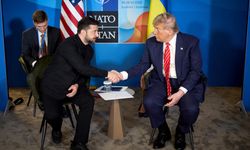 Ukrayna Devlet Başkanı Zelenski, Trump ile bir araya geldi