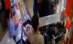 Elektrikli bisikletiyle kasap dükkanına daldı!