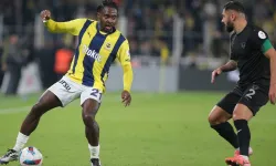 Beşiktaş’tan ezeli rakibe transfer çalımı: Osayi-Samuel resmen Kartal oldu!