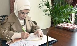 Emine Erdoğan Cumhurbaşkanı'nı geçti