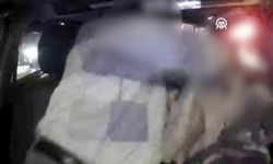 İzmir'de "yolu uzattın" kavgası kamerada