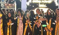 'Mini etekli ilahiyatçılar geliyor'