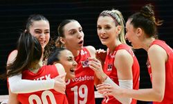 İlkin Aydın ve Alexia Carutasu neden kadroda yok? Voleybol milli takım kadrosu