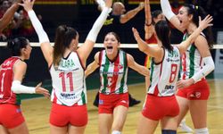 Karşıyaka voleybolda borçları kapattı