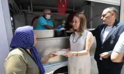 Konak’ta Ferdi Zeyrek İçin Anlamlı Anma
