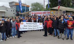 Portakal Plastik'te zafer direnen emekçilerin