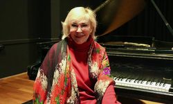 Gülsin Onay’dan Karşıyaka’lılara ücretsiz konser...