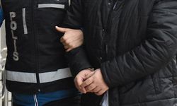 İzmir'de evinin odasında uyuşturucu madde yetiştiren şüpheli tutuklandı