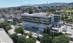 Büyükşehir yeni binasına kavuştu...